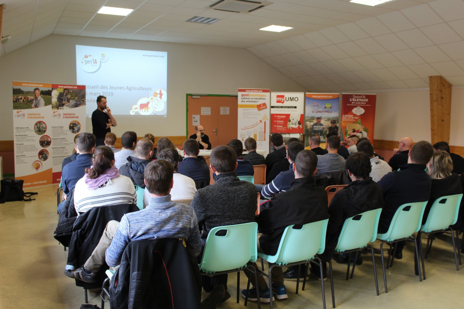 GEN'IAtest s'ouvre aux jeunes agriculteurs